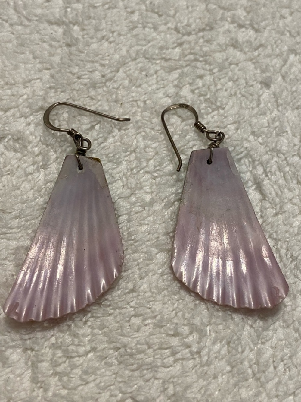 Sterling silver 925 Santo Domingo Turquoise Inlay & Pink Scallop Shell Earrings - Picture 4 of 6